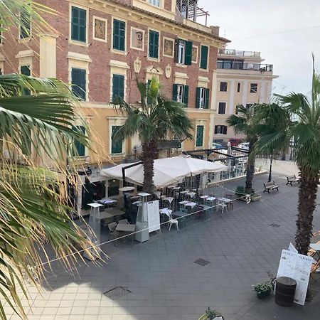 Rome, Beautiful Apartment In A Vintage Building Lido di Ostia Ngoại thất bức ảnh
