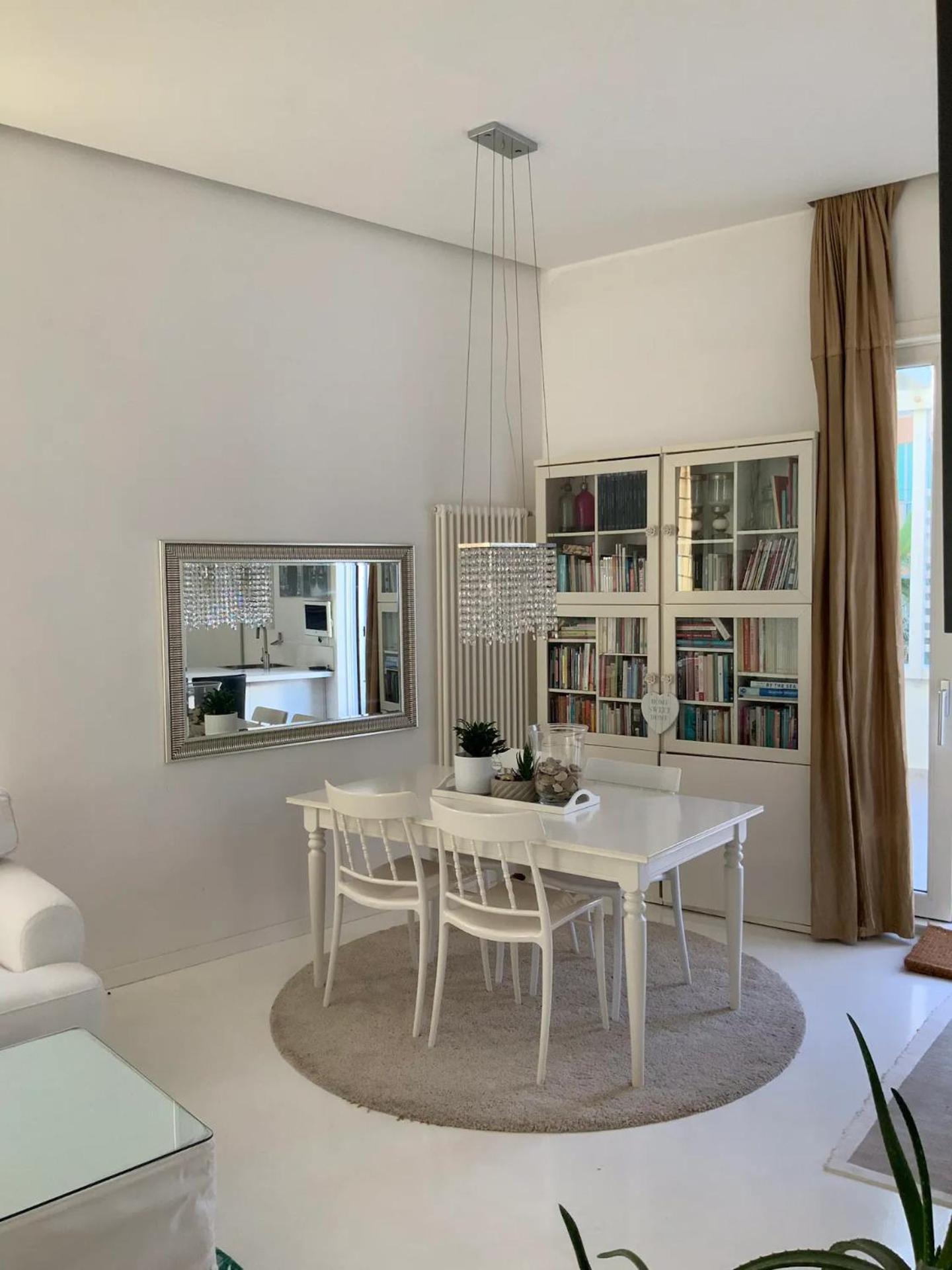 Rome, Beautiful Apartment In A Vintage Building Lido di Ostia Ngoại thất bức ảnh